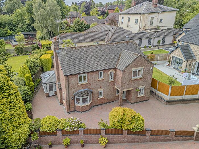4 Bedroom Detached House For Sale In Aynsleys Drive, Blythe Bridge, Staffordshire, ST11