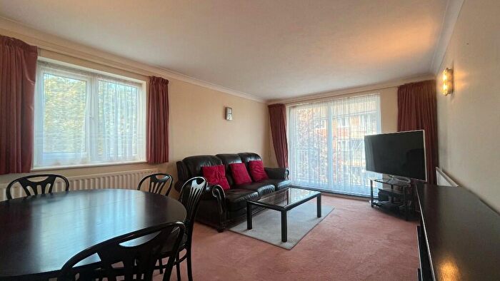 2 Bedroom Apartment To Rent In Basing Road, Banstead, Surrey, SM7