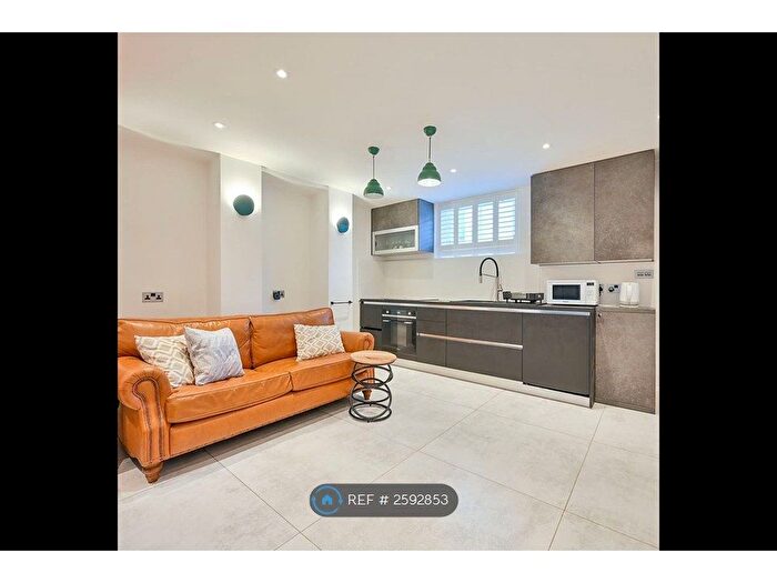1 Bedroom Flat To Rent In Vernon Street, London, W14