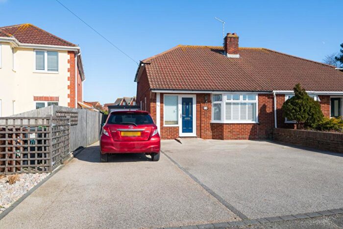 3 Bedroom Semi-Detached Bungalow For Sale In Wootton Road, Lee-on-the-Solent, Hampshire, PO13