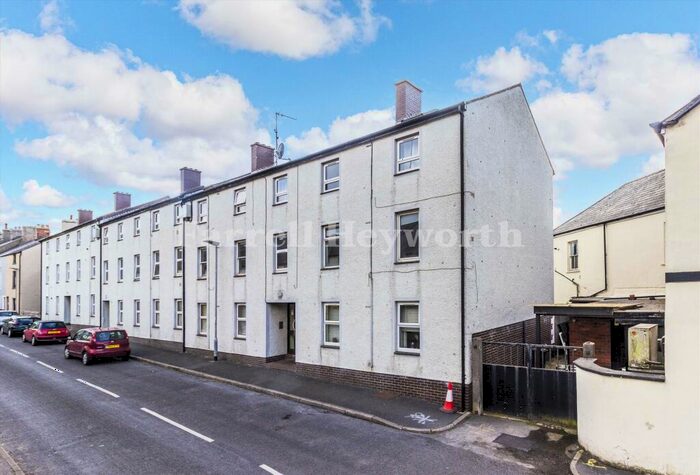 1 Bedroom Flat For Sale In Broughton Road, Dalton In Furness, LA15