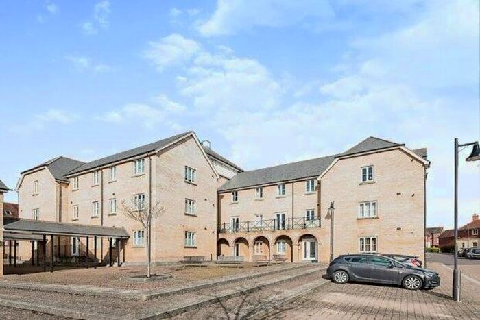 2 Bedroom Flat To Rent In Denby Road, Swindon, SN25