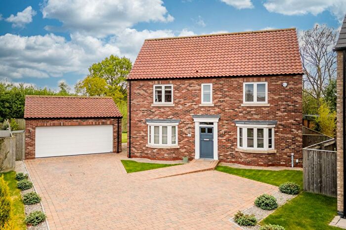 4 Bedroom Detached House For Sale In Adamson Court, Drax, YO8