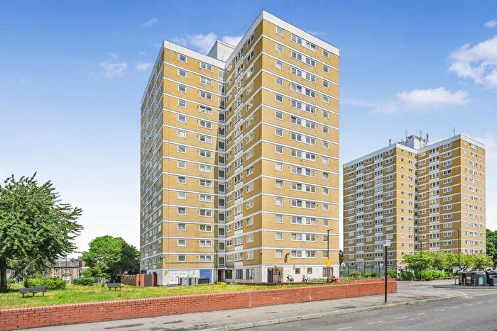 1 Bedroom Apartment For Sale In Commerce Road, Wood Green, N22