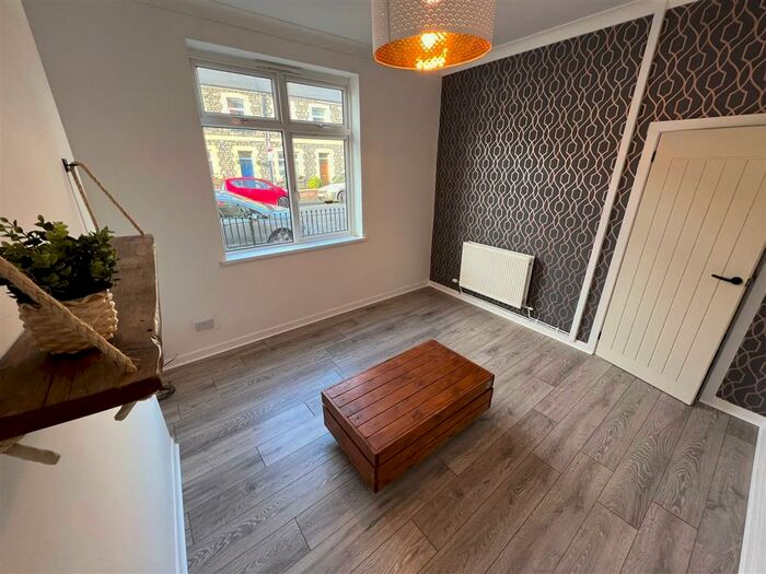 4 Bedroom House To Rent In Lead Street, Cardiff, CF24