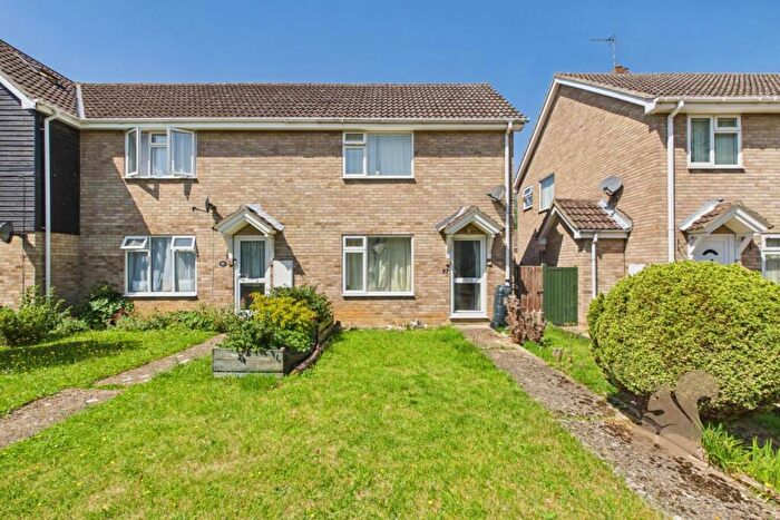 2 Bedroom End Of Terrace House For Sale In Cedar Walk, Acton, CO10