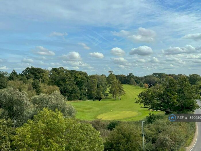 1 Bedroom Penthouse To Rent In Bluebell Apartments, Luton, LU1