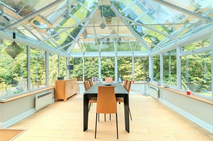 4 Bedroom Detached House For Sale In Abbey Wood, Sunningdale, Ascot, Berkshire, SL5