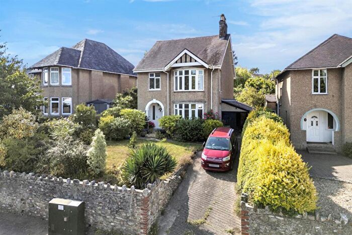 3 Bedroom Detached House For Sale In High Street, Honiton, EX14