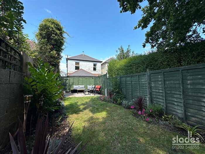 1 Bedroom Flat For Sale In Acland Road, Winton, Bournemouth, BH9