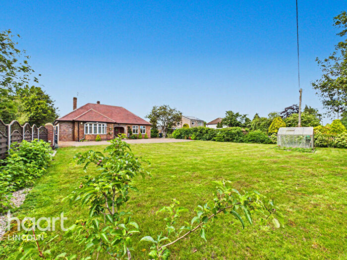 4 Bedroom Detached Bungalow For Sale In Louth Road, Wragby, LN8