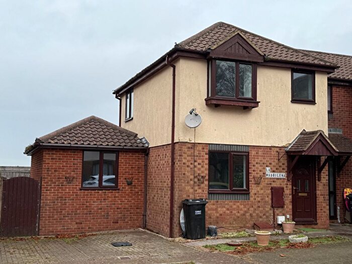 4 Bedroom End Terrace House To Rent In Kendlewood Close, Paignton, TQ4