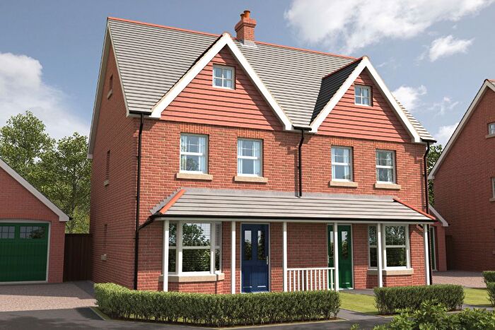 3 Bedroom Semi-detached House For Sale In Gleneagles Drive, Woodhall Spa, LN10