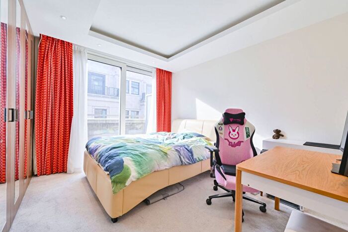 3 Bedroom Flat To Rent In The Strand, The Strand, London, WC2R