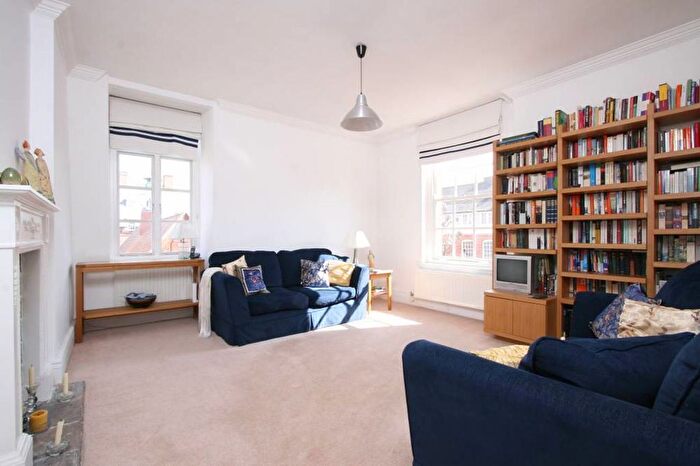 1 Bedroom Flat To Rent In Gainsborough House, London, SW1P