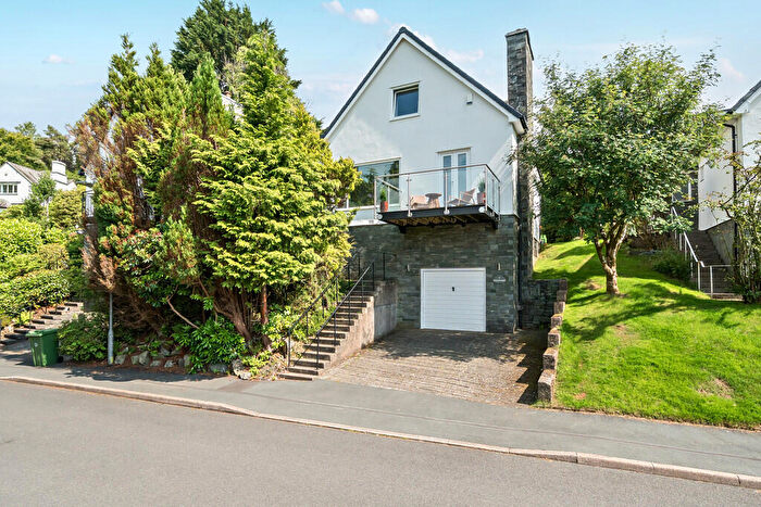 3 Bedroom Detached House For Sale In Beechwood Close, Bowness-on-Windermere, Cumbria, LA23