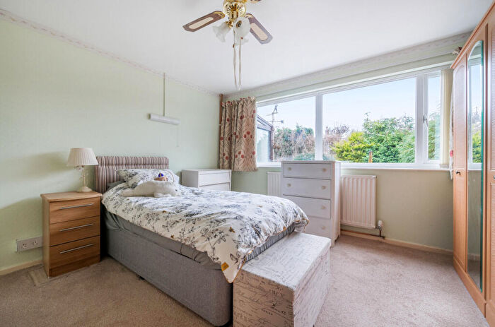 2 Bedroom Detached Bungalow For Sale In Wylye Road, Warminster, BA12