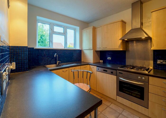1 Bedroom Flat To Rent In Muirfield Road, Watford, Hertfordshire, WD19