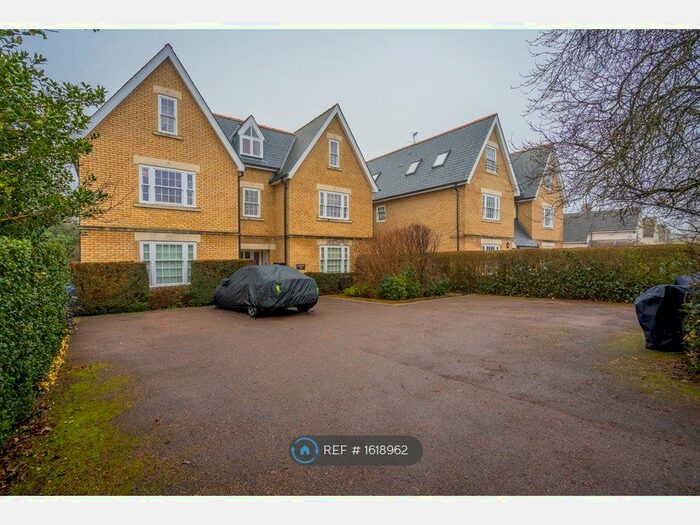 2 Bedroom Flat To Rent In Gateway, Great Shelford, Cambridge, CB22