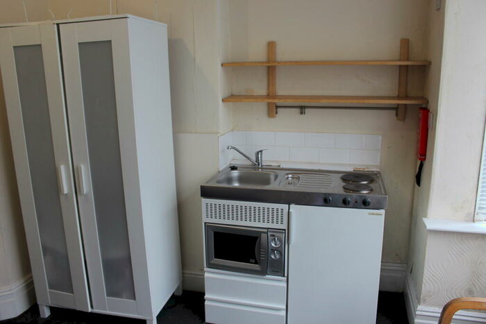 1 Bedroom Terraced House To Rent In Woodend Road, Erdington, B24