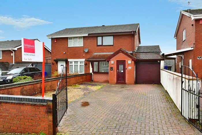 2 Bedroom Semi Detached House For Sale In Hemingway Road, Stoke-On-Trent, Staffordshire, ST3