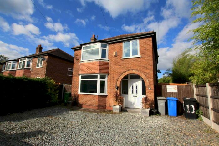 3 Bedroom Detached House To Rent In Holmefield, Sale, M33