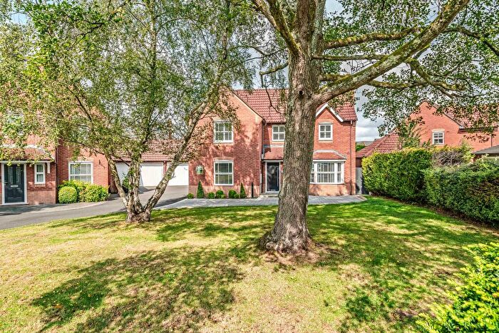 4 Bedroom Detached House For Sale In Gleneagles Drive, Euxton, PR7