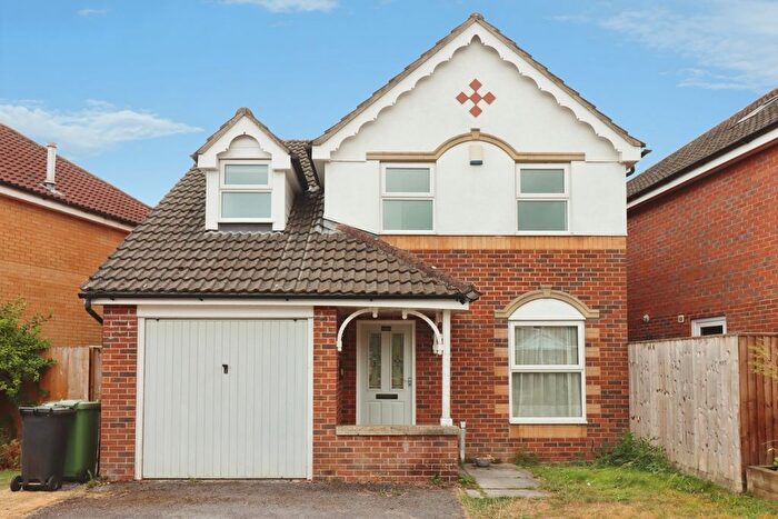 3 Bedroom Detached House For Sale In Wheatfield Drive, Bradley Stoke, Bristol, BS32