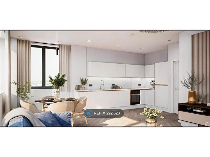 1 Bedroom Flat To Rent In Homestead Road, Rickmansworth, WD3