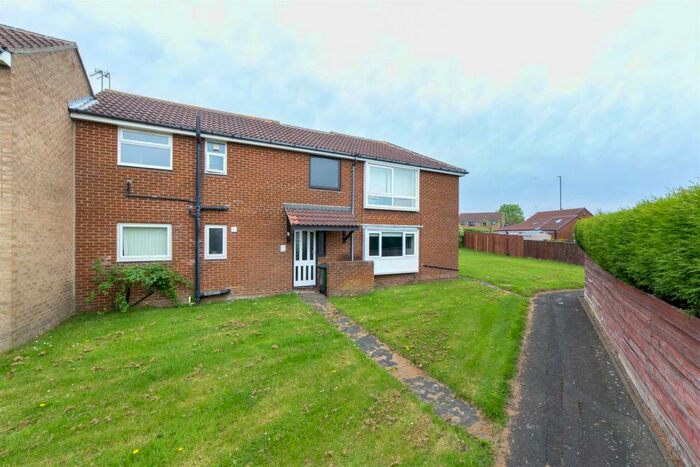 1 Bedroom Flat To Rent In Beaminster Way, Kingston Park, Newcastle Upon Tyne, NE3