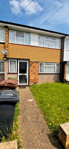 3 Bedroom Terraced House To Rent In Hollidge Way, Dagenham, RM10