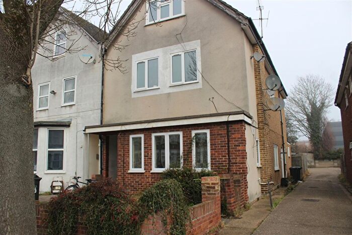 Studio To Rent In Derby Road, Enfield, EN3