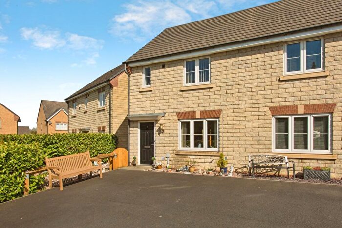 3 Bedroom Semi Detached House For Sale In Oak Leaf Drive, Bamber Bridge, Preston, Lancashire, PR5