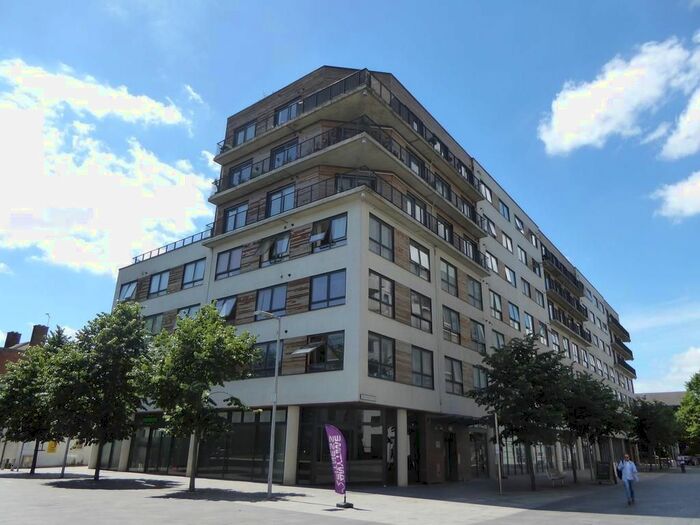 1 Bedroom Flat To Rent In Chatham Place, Reading, RG1