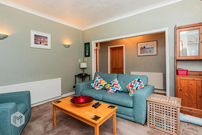 3 Bedroom End Of Terrace House For Sale In Hodge Road, Worsley, Manchester, M28