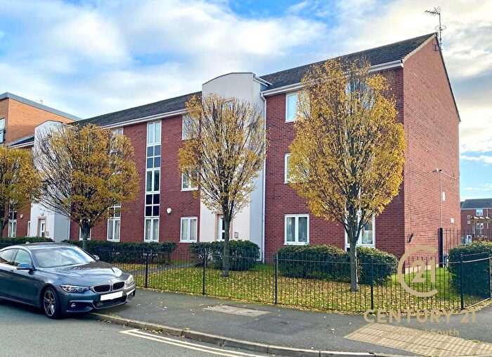 2 Bedroom Apartment To Rent In Alderman Road, Hunts Cross, L24