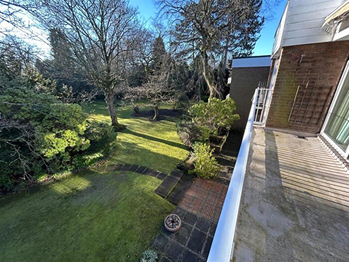 2 Bedroom Flat To Rent In Norfolk Road, Edgbaston, B15