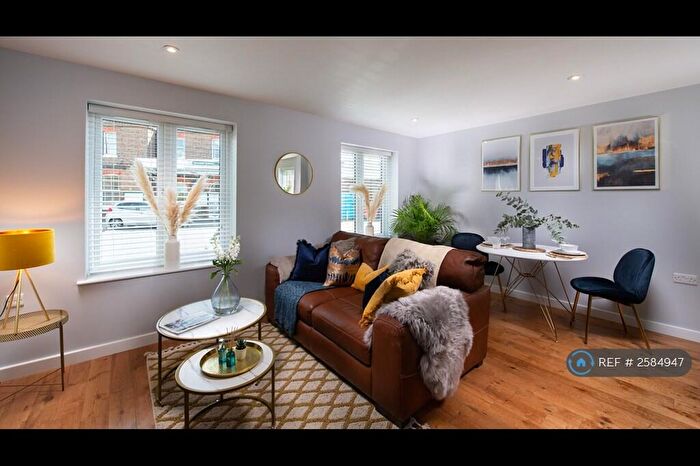 1 Bedroom Flat To Rent In The Causeway, Arundel, BN18