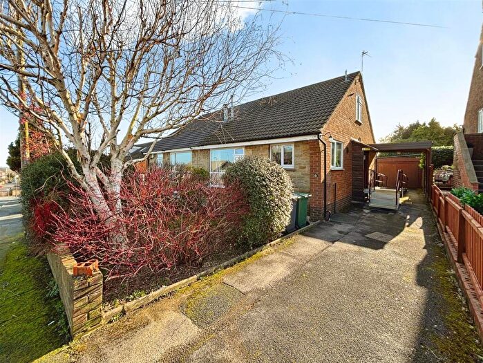 3 Bedroom Semi-Detached Bungalow For Sale In Fairway Walk, Bradford, BD7