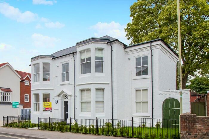 1 Bedroom Flat To Rent In The Ivies, Wantage, OX12