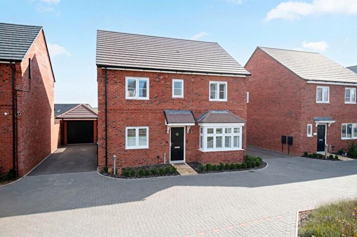 4 Bedroom Detached House For Sale In Martingale Street, Wellingborough, NN8
