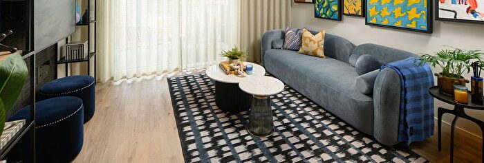 2 Bedroom Flat For Sale In London, Poplar, E14