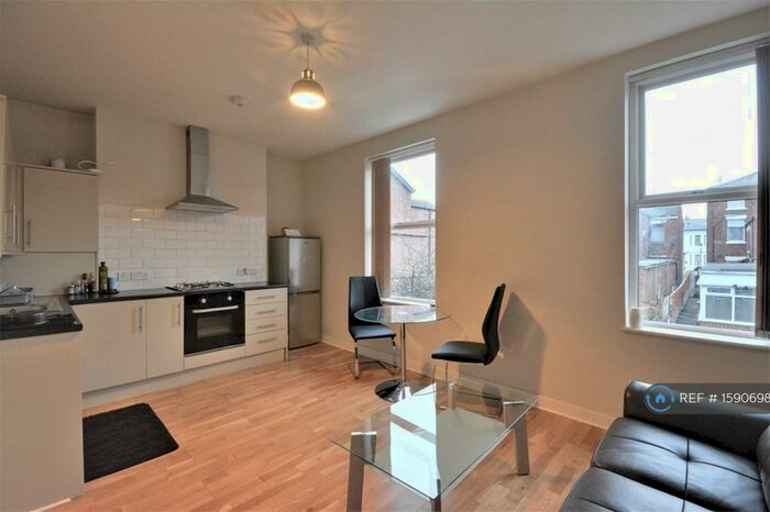 2 Bedroom Flat To Rent In Stanley Street, Southport, PR9