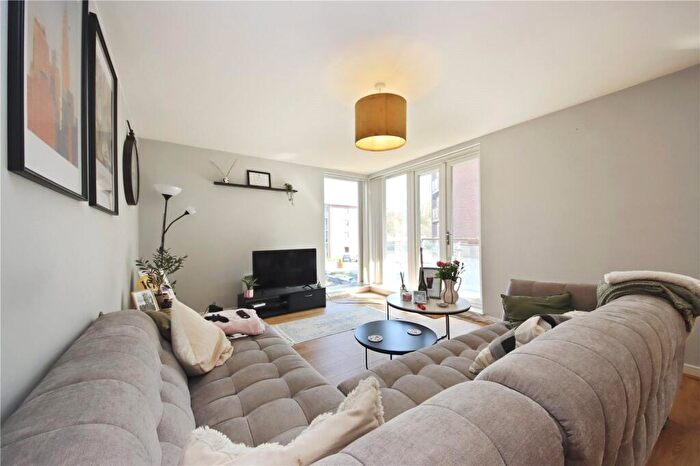 2 Bedroom Flat To Rent In Midlothian Court, Worsdell Drive, Ochre Yards, Gateshead, NE8