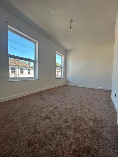 2 Bedroom Flat To Rent In Coltman Street, Hull, HU3