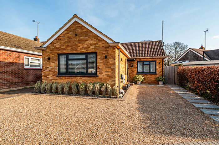 3 Bedroom Bungalow For Sale In Grangefields Road, Jacobs Well, Guildford, Surrey, GU4