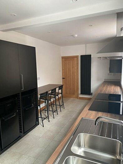 5 Bedroom House To Rent In Craven Road, Rugby, CV21