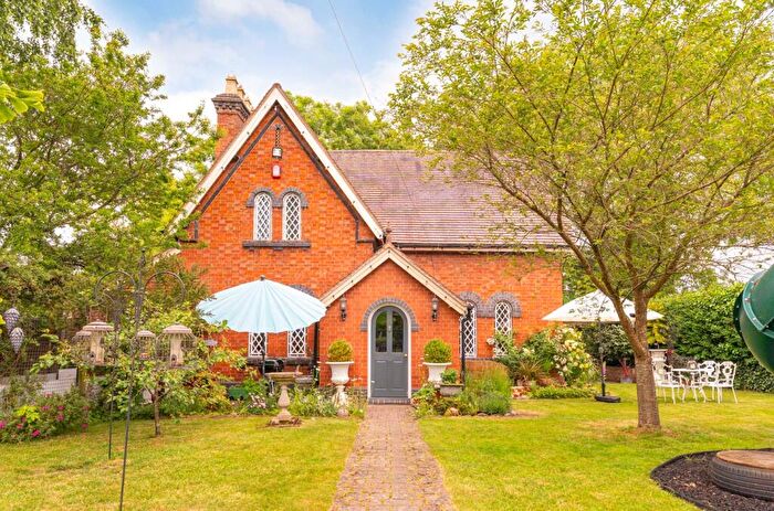 3 Bedroom Detached House For Sale In Langley Road, Claverdon, Warwick, Warwickshire, CV35