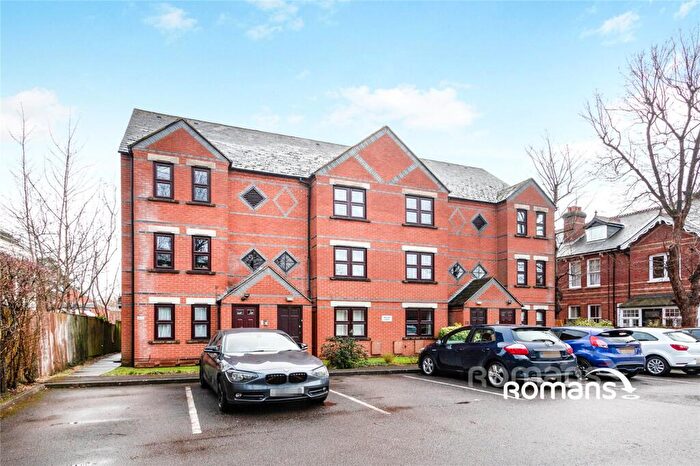 1 Bedroom Flat To Rent In Neelem Court, Osborne Road, Farnborough, GU14