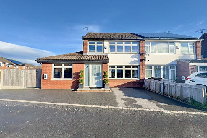 4 Bedroom Semi-Detached House For Sale In Vernon Road, Poynton, SK12